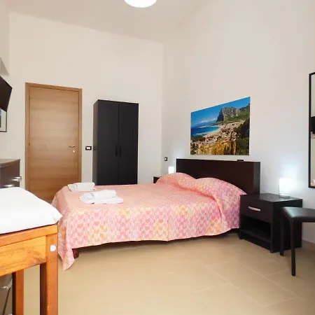 Leone1 Apartment *