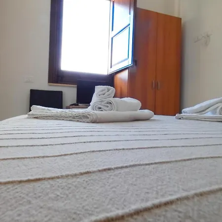 Apartment Leone1 *