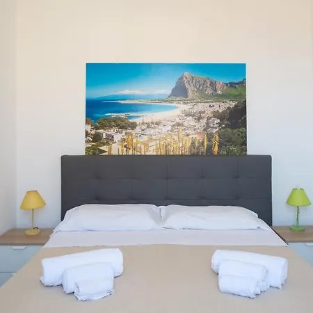 Leone1 * San Vito Lo Capo