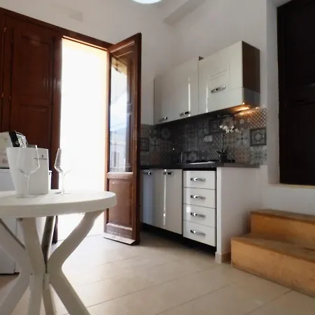 Leone1 * San Vito Lo Capo