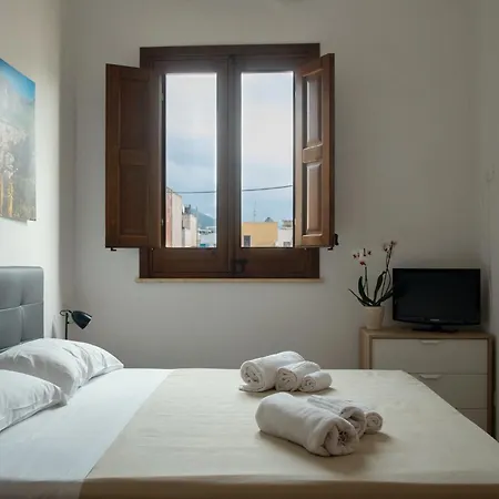 Leone1 Apartment